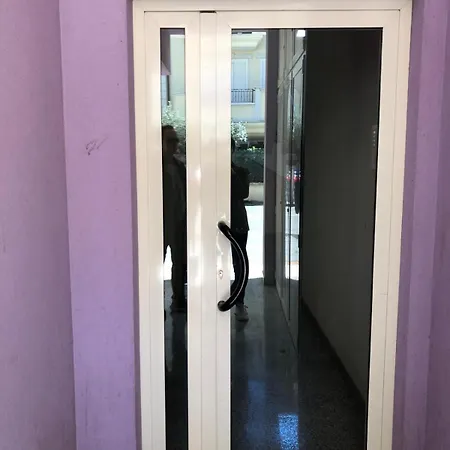 Pm 3 Via Massimiliano Grazia Apartment